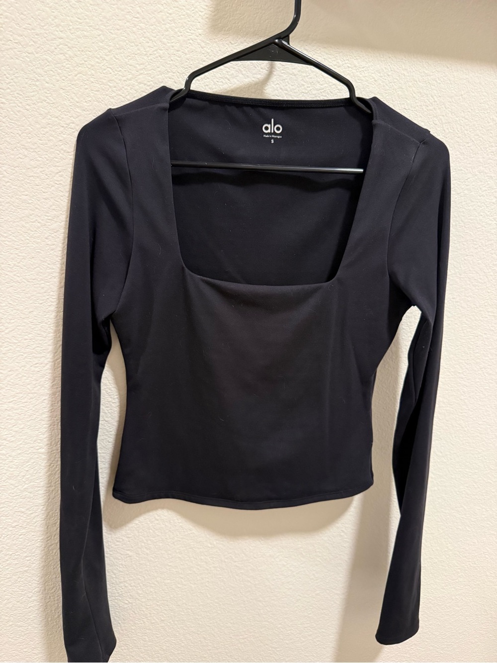 ALO Yoga Black Long Sleeve Square Neck Crop Top